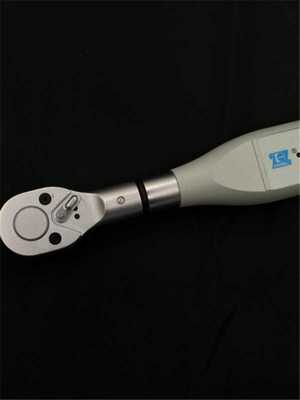 Click Type Torque Release Manual Torque Wrench 12 Kg Adjustable Durable Tool Calibrated for Mechanical Maintenance Torque Measurement