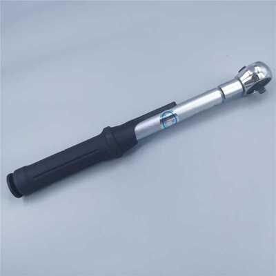 12 Kg Automotive Manual Torque Wrench Non Powered with Click Type Torque Release Offering Precise Torque Measurement and Easy Adjustment