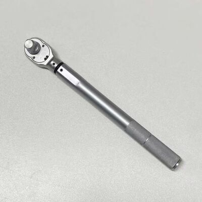 Click Type Torque Release Manual Torque Wrench 1.2 Kg Ergonomic Handle Length 450 Mm Heavy Duty Tool Dual Scale Metric Imperial Precision Torque Application Workshops